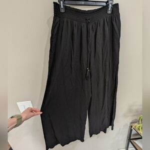 Black Lightweight Wide-Leg Pants